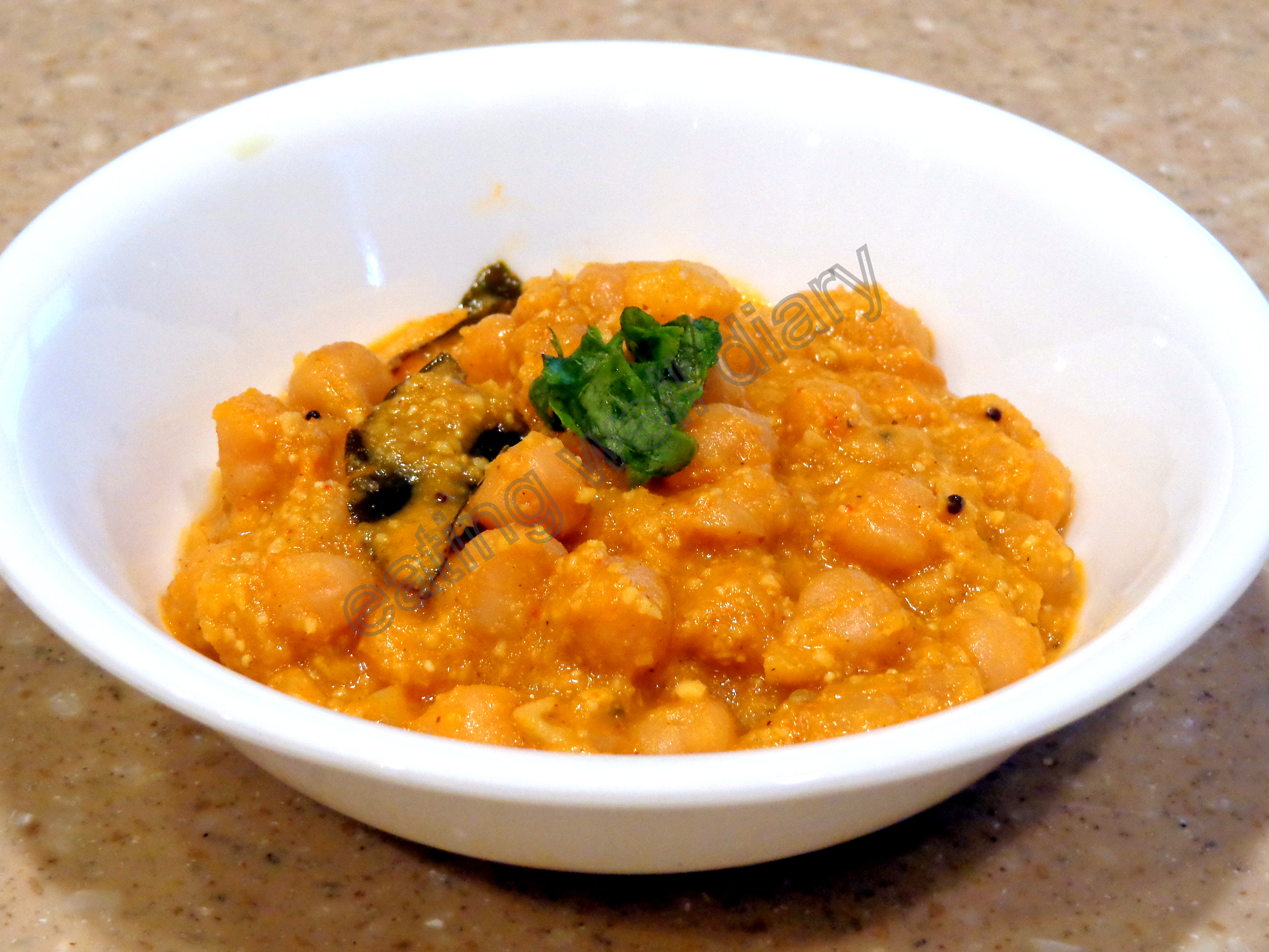 sprouted chana masala curry