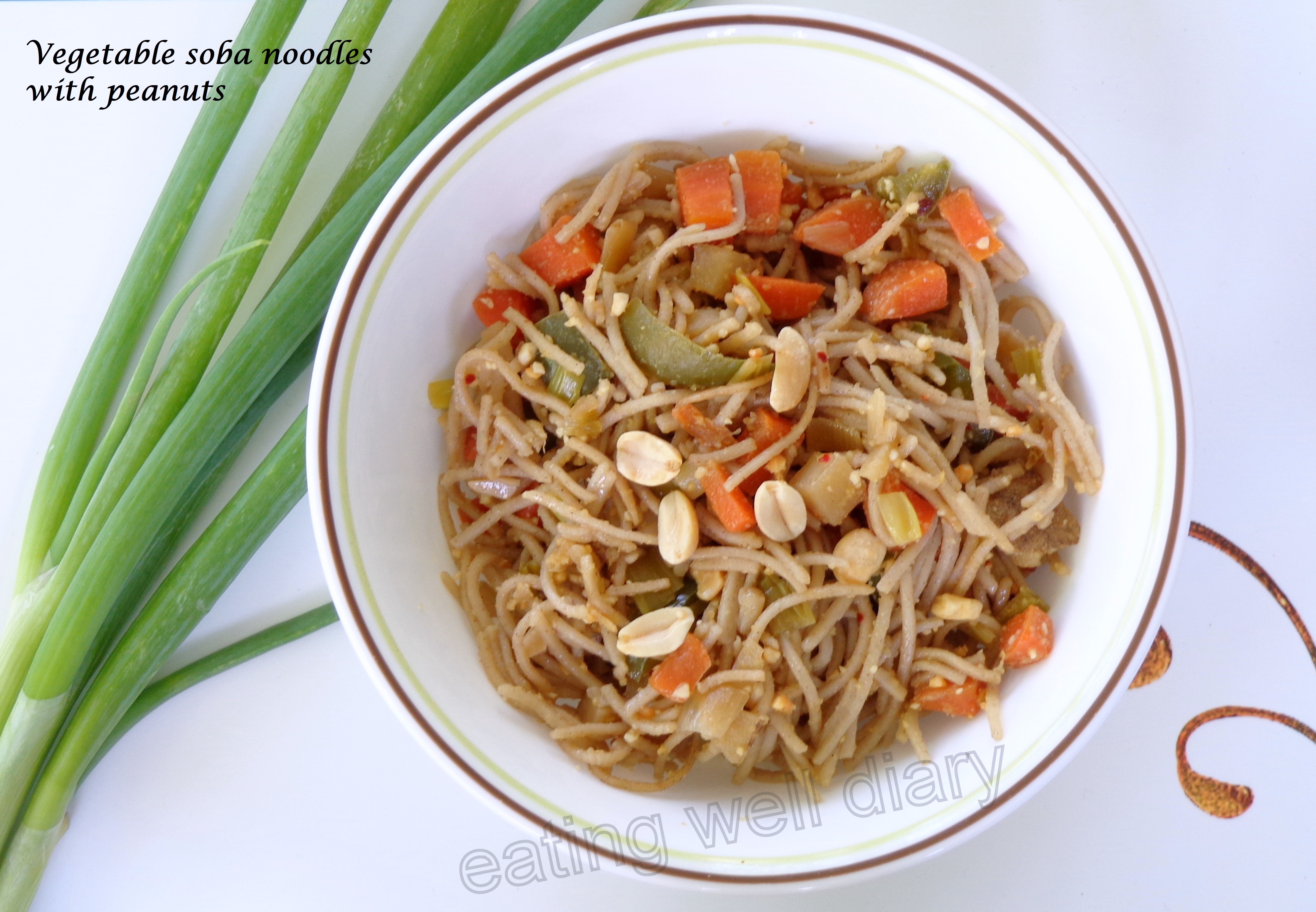 Vegetable soba noodles with peanuts