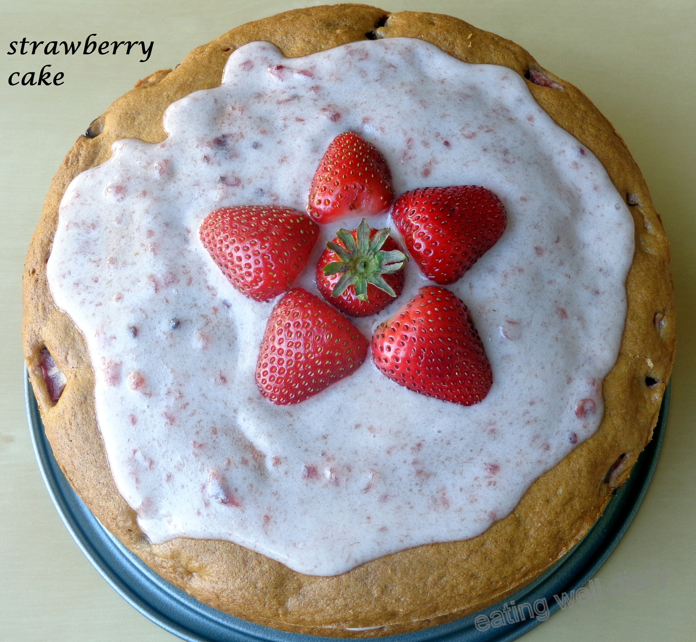 strawberry cake with coconut-strawberry filling (egg-free, whole wheat)