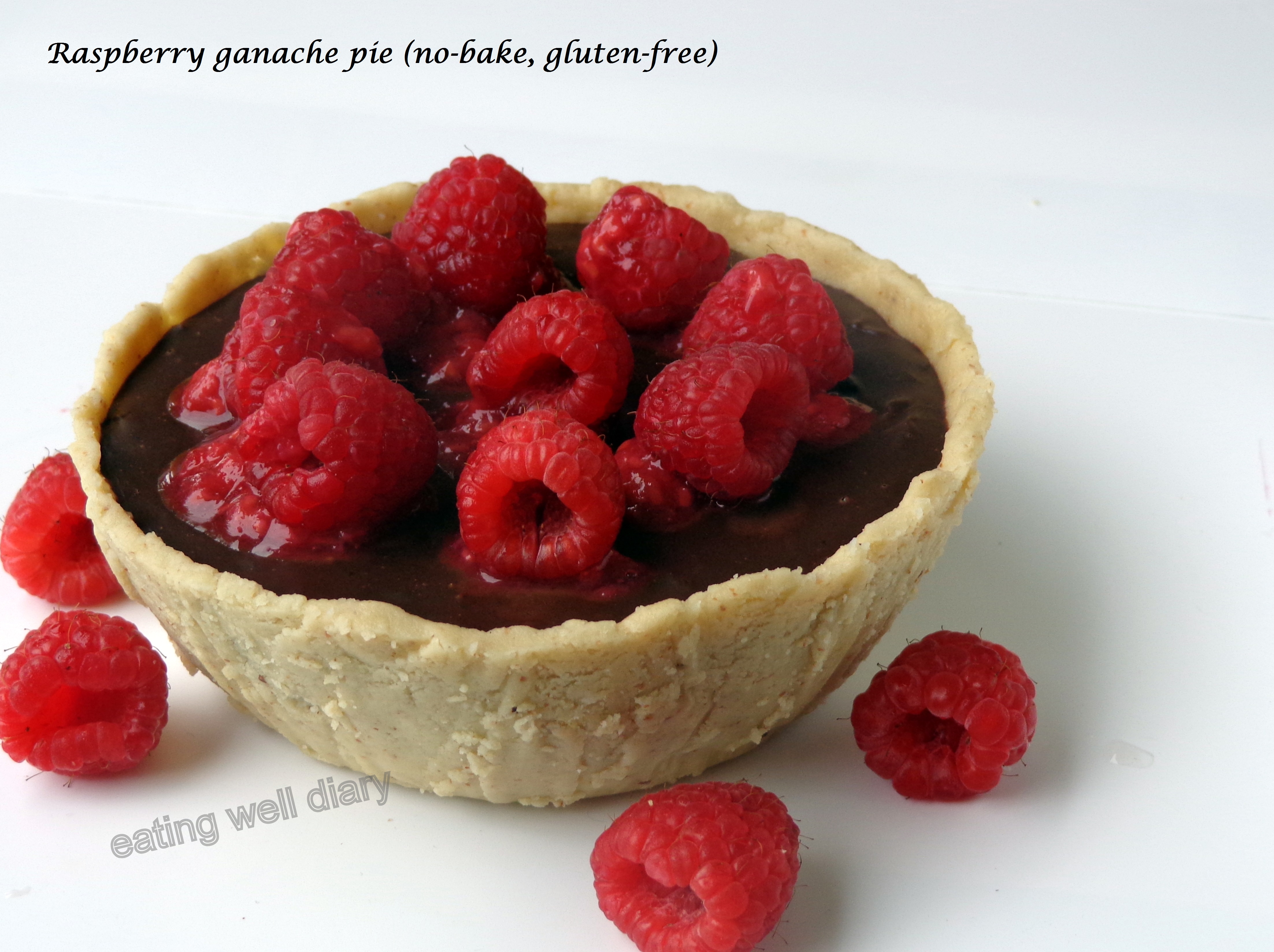 This blog is a year old! A small Raspberry ganache pie (no bake, gluten-free) and a big confession…